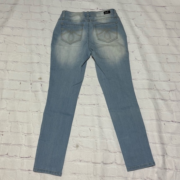 EARL JEANS Women's Stretchy  Light Blue Skinny Jeans ankle length Size 2 EUC - Picture 3 of 10